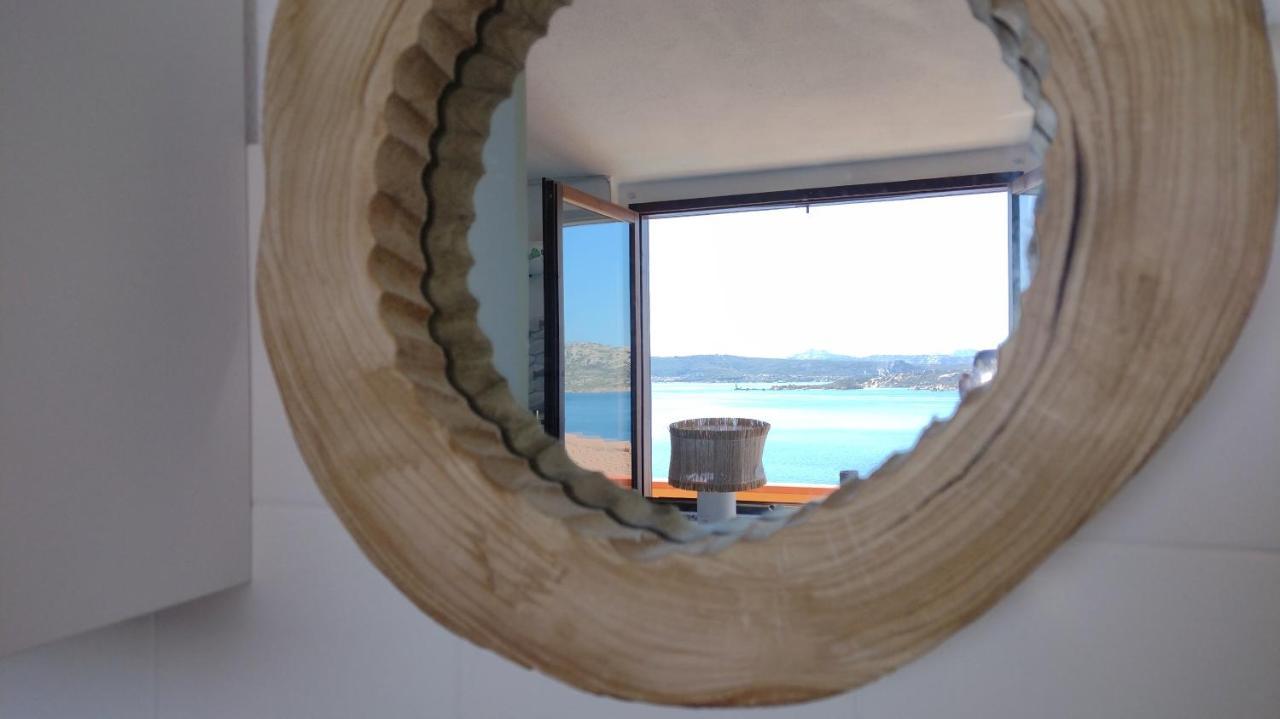 Appartamentino Panoramico...Con Finestra Sul Mare! Ла Мадалена Екстериор снимка