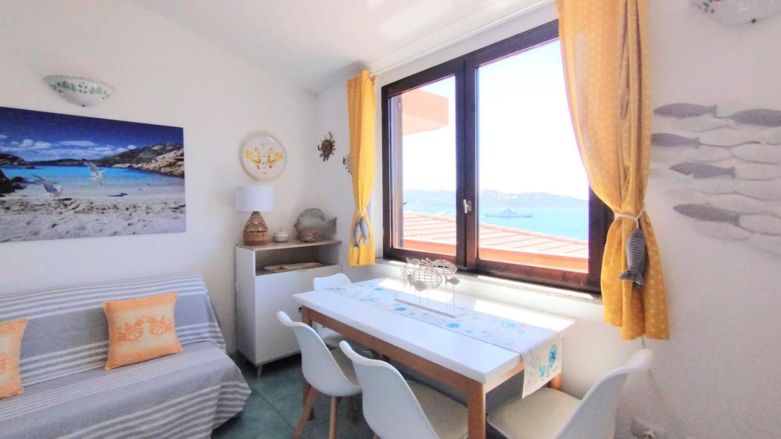 Appartamentino Panoramico...Con Finestra Sul Mare! Ла Мадалена Екстериор снимка